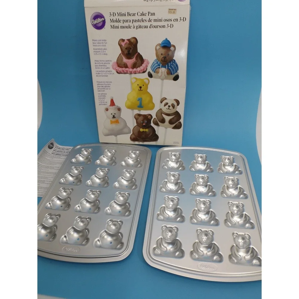 Wilton 3-D Mini Bear Cake Pan Mold - 12 Bear Molds 2¼ x 2¼ 